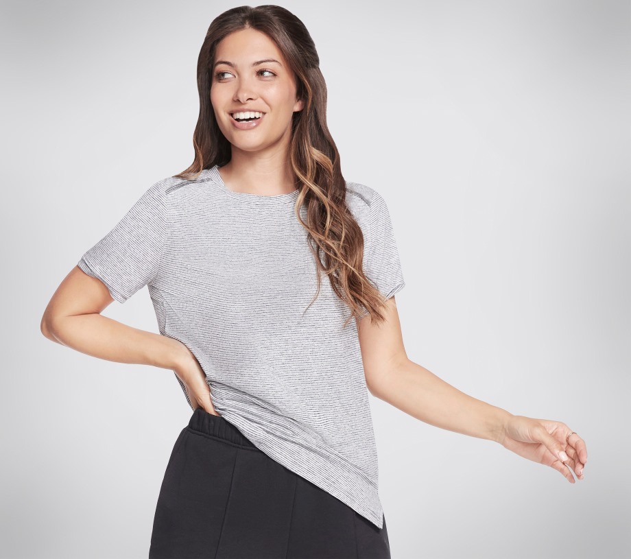 GODRI STRIDE Tunic Tee Black Skechers