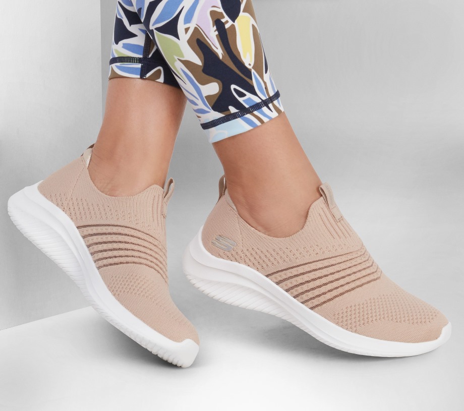 Ultra Flex 3.0 Classy Charm Taupe Skechers