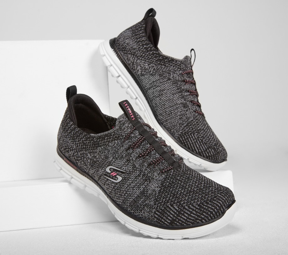 Luminate She's Magnificent Skechers Black Pink