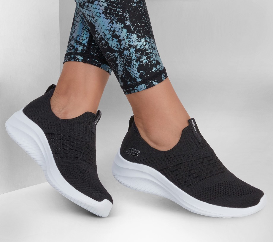Skechers Ultra Flex 3.0 Classy Charm Black White