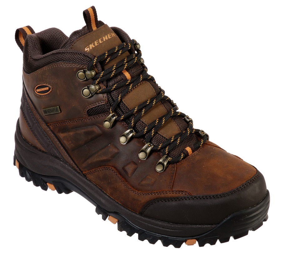 Relaxed Fit Relment Traven Skechers Brown