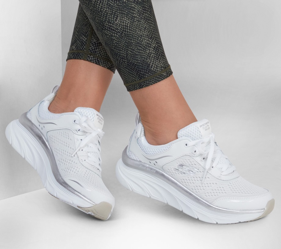 Skechers Relaxed Fit D'Lux Walker Infinite Motion White Silver