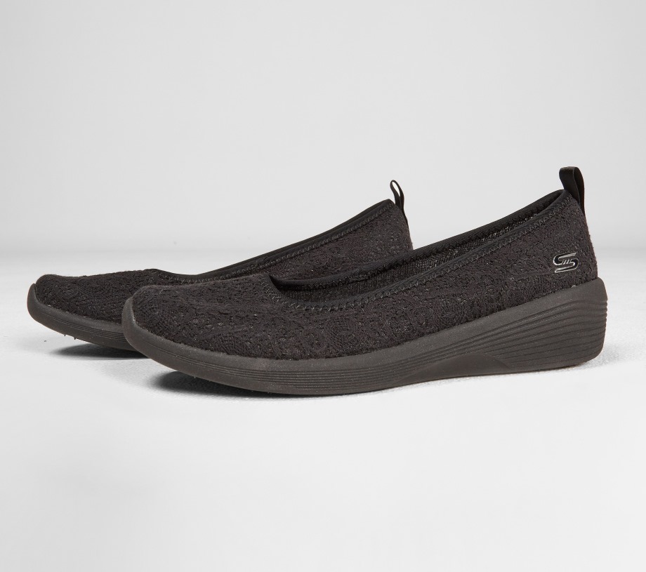 Arya Airy Days Skechers Black