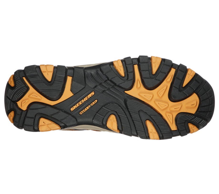 Relaxed Fit Pine Trail Kordova Skechers Brown
