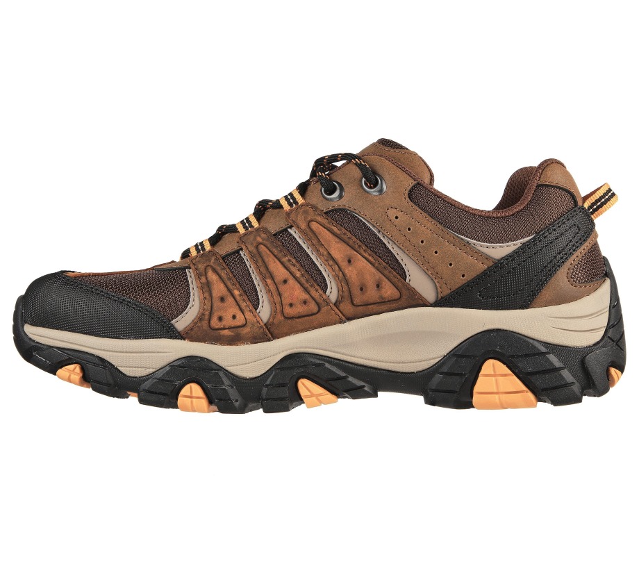 Relaxed Fit Pine Trail Kordova Skechers Brown