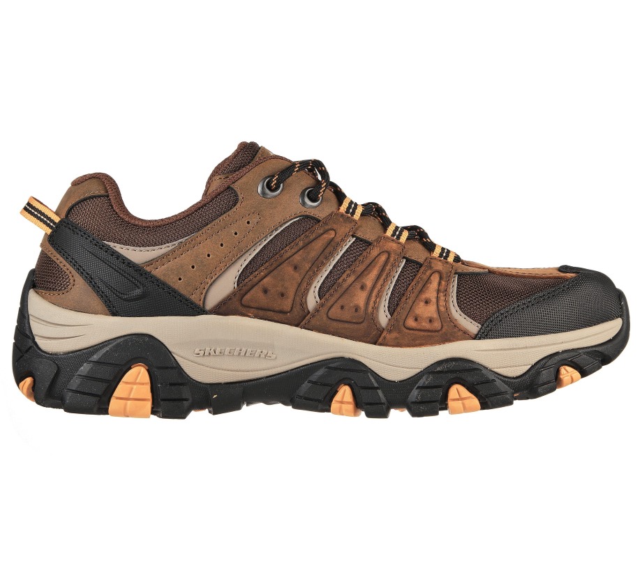 Relaxed Fit Pine Trail Kordova Skechers Brown