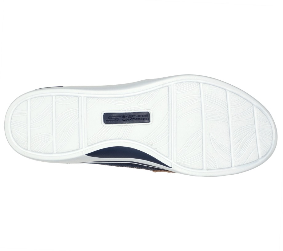 Arch Fit Uplift Cruise'n By Navy Skechers