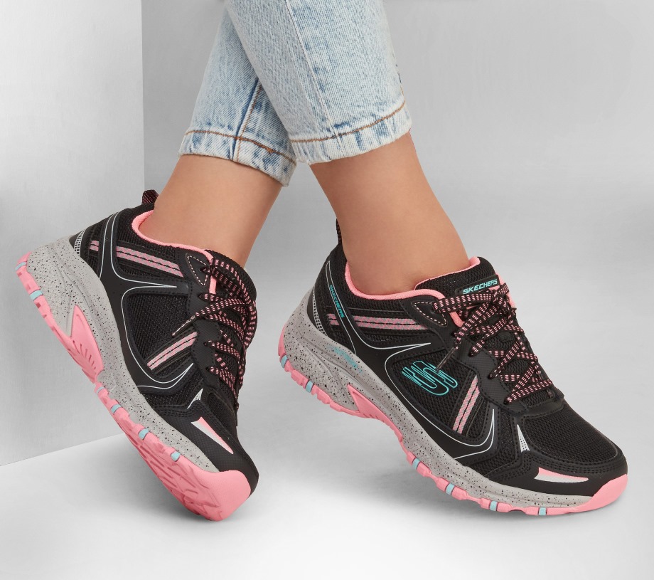 Hillcrest Vast Adventure Black Hot Pink Skechers