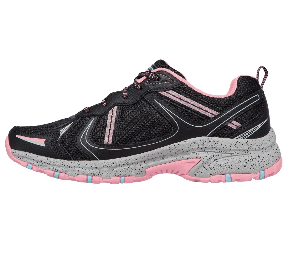 Hillcrest Vast Adventure Black Hot Pink Skechers