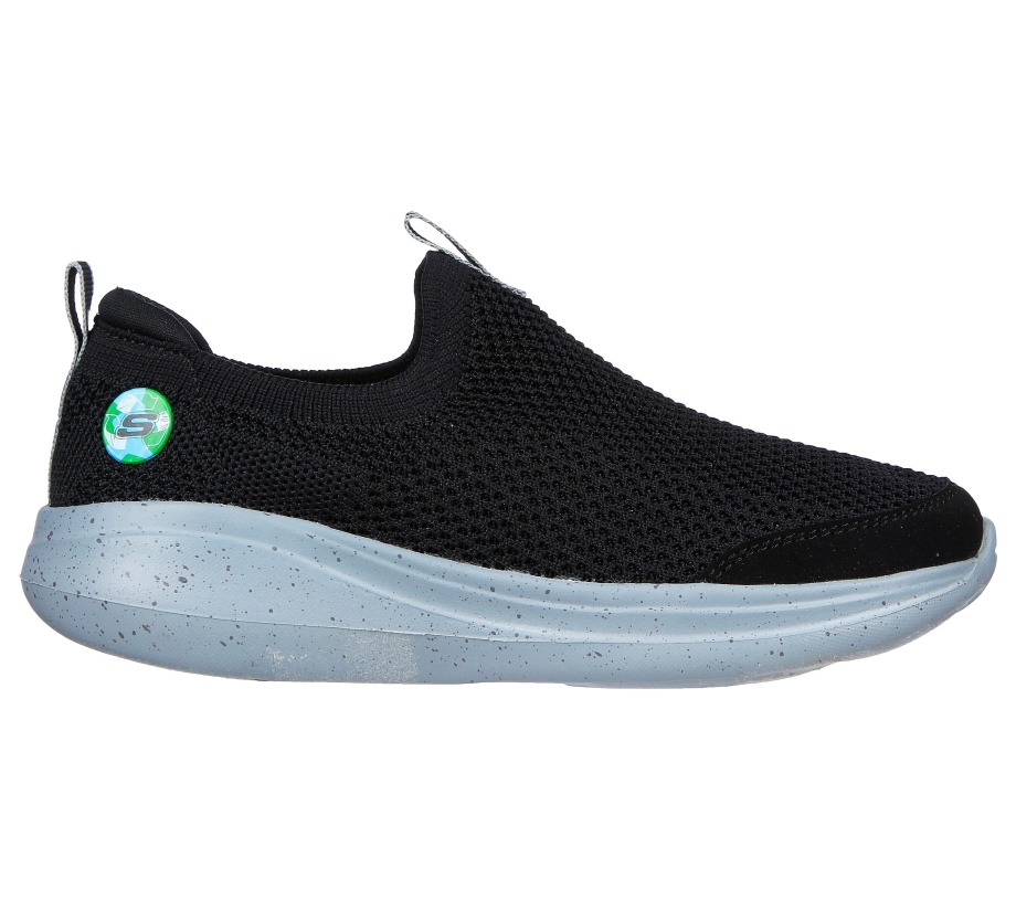 GO RUN Fast Meltor Skechers Black