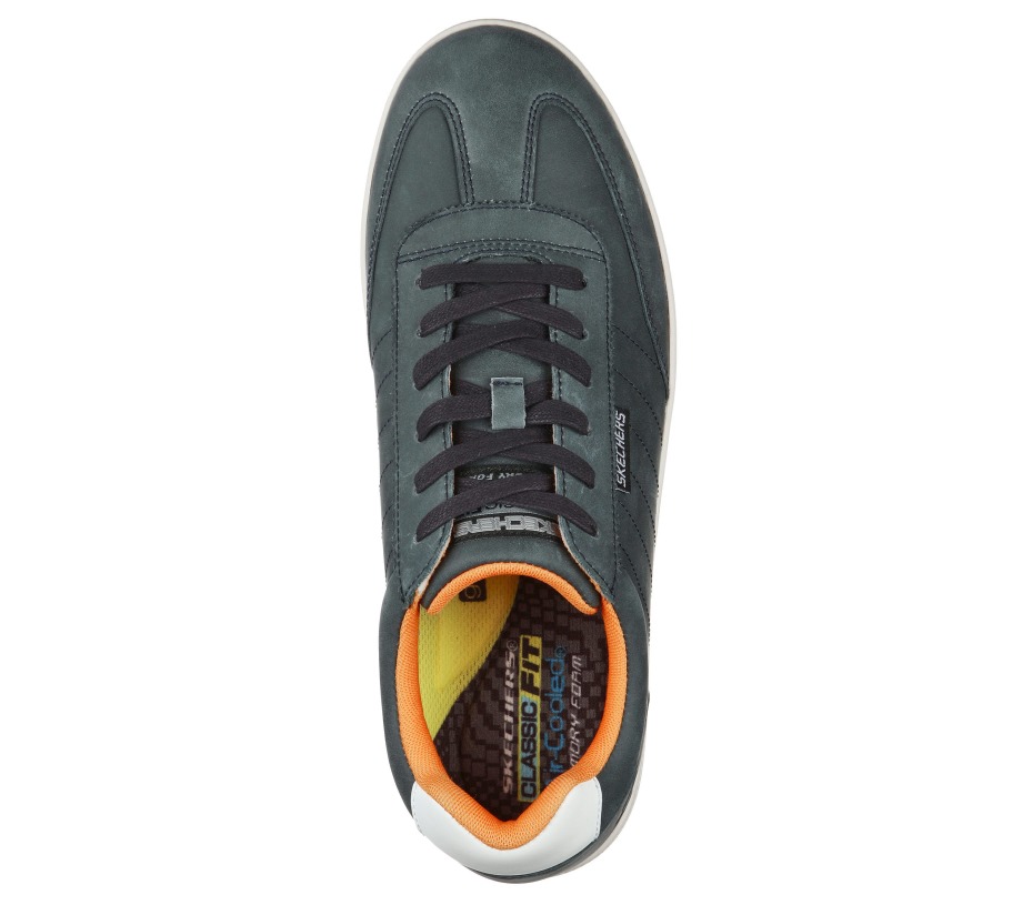 Placer Breacher Navy Skechers