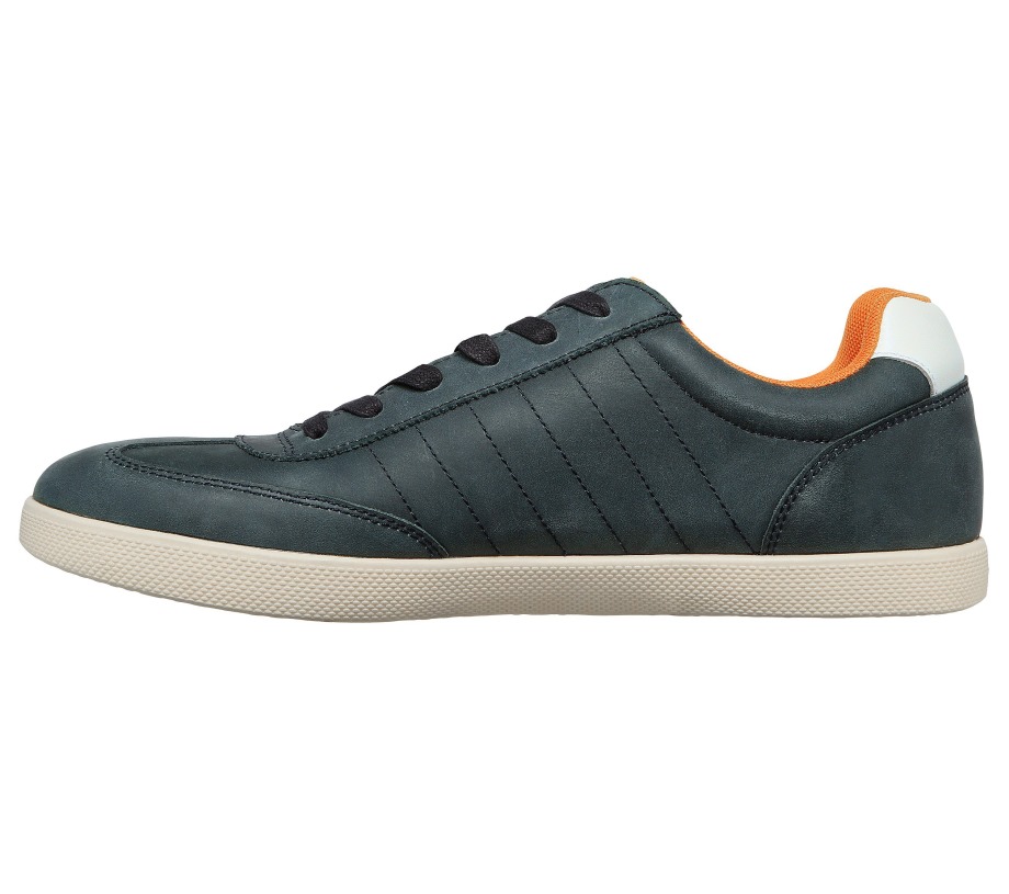 Placer Breacher Navy Skechers