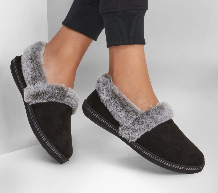 Cozy Campfire Team Toasty Black Skechers