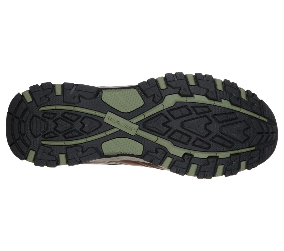 Relaxed Fit Selmen Helson Light Brown Skechers