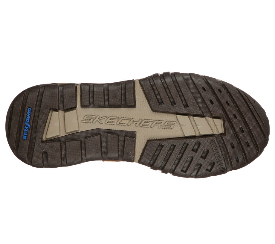 Skechers Relaxed Fit Arch Fit Recon Percival Desert