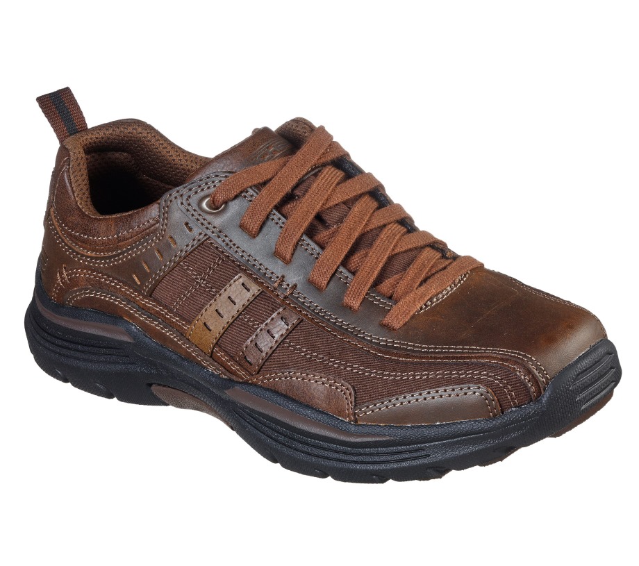 Relaxed Fit Expended Manden Brown Skechers