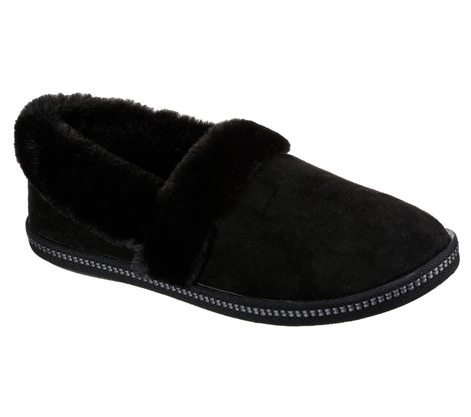 Cozy Campfire Team Toasty Skechers Black