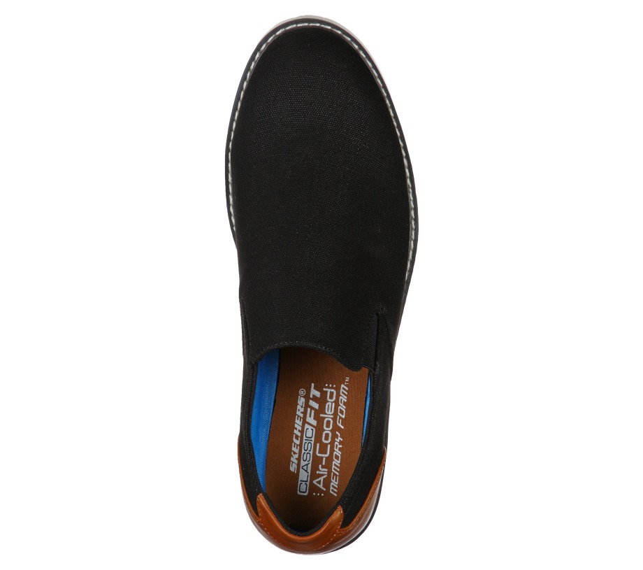 Parton Derwin Black Skechers