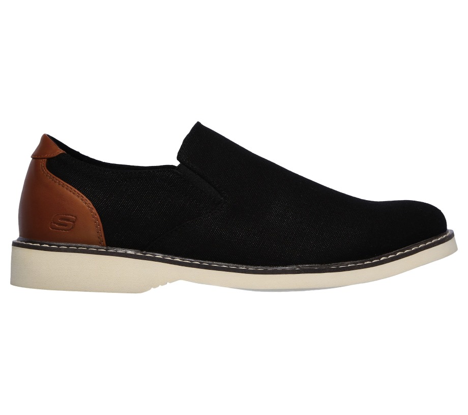 Parton Derwin Black Skechers
