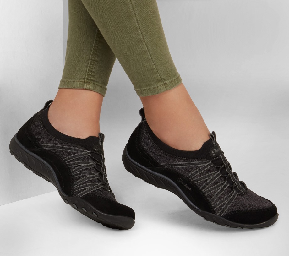 Relaxed Fit Breathe-Easy Her Journey Black Skechers