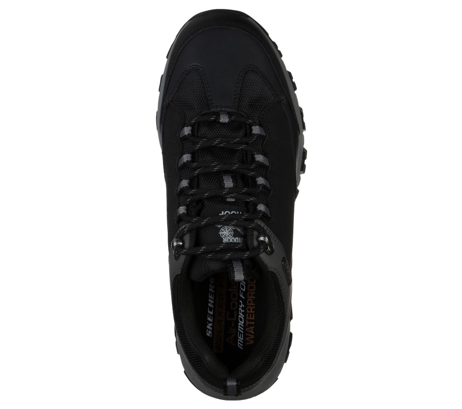 Relaxed Fit Selmen Helson Skechers Black