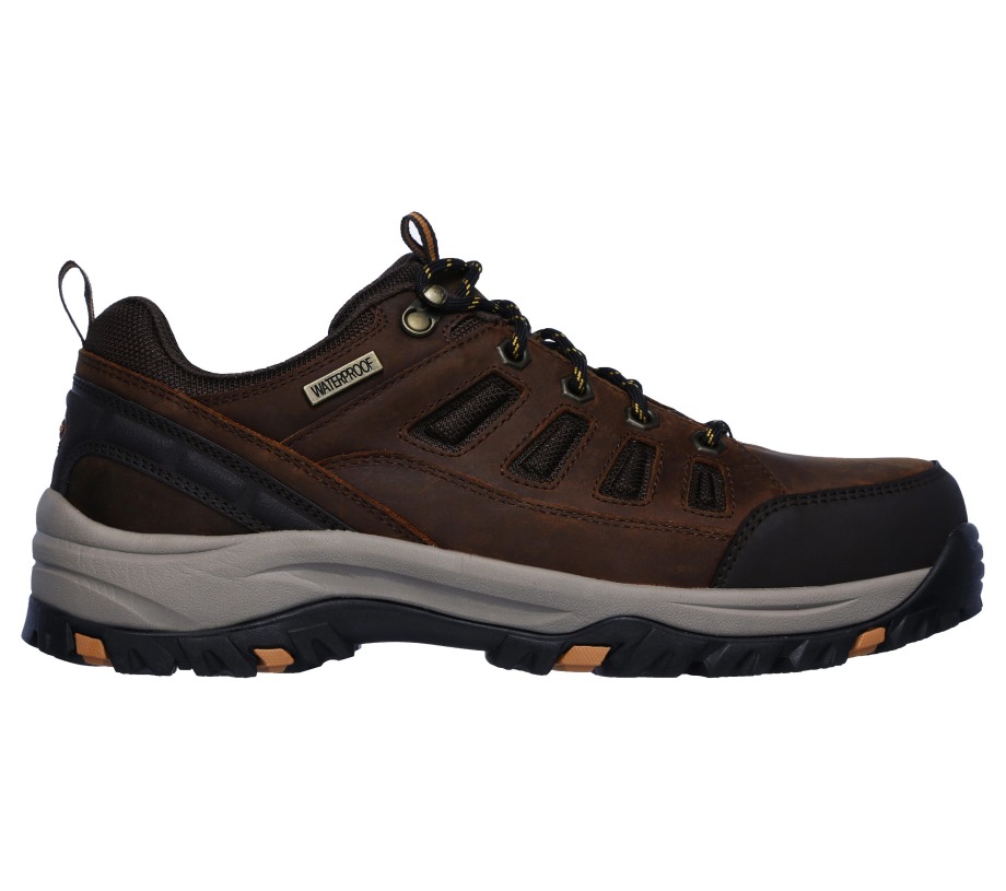 Relaxed Fit Relment Semego Brown Skechers