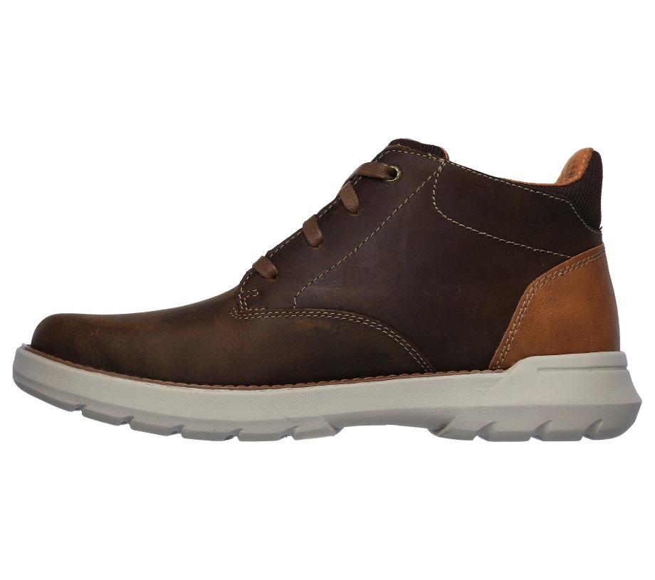 Relaxed Fit Doveno Molens Brown Skechers