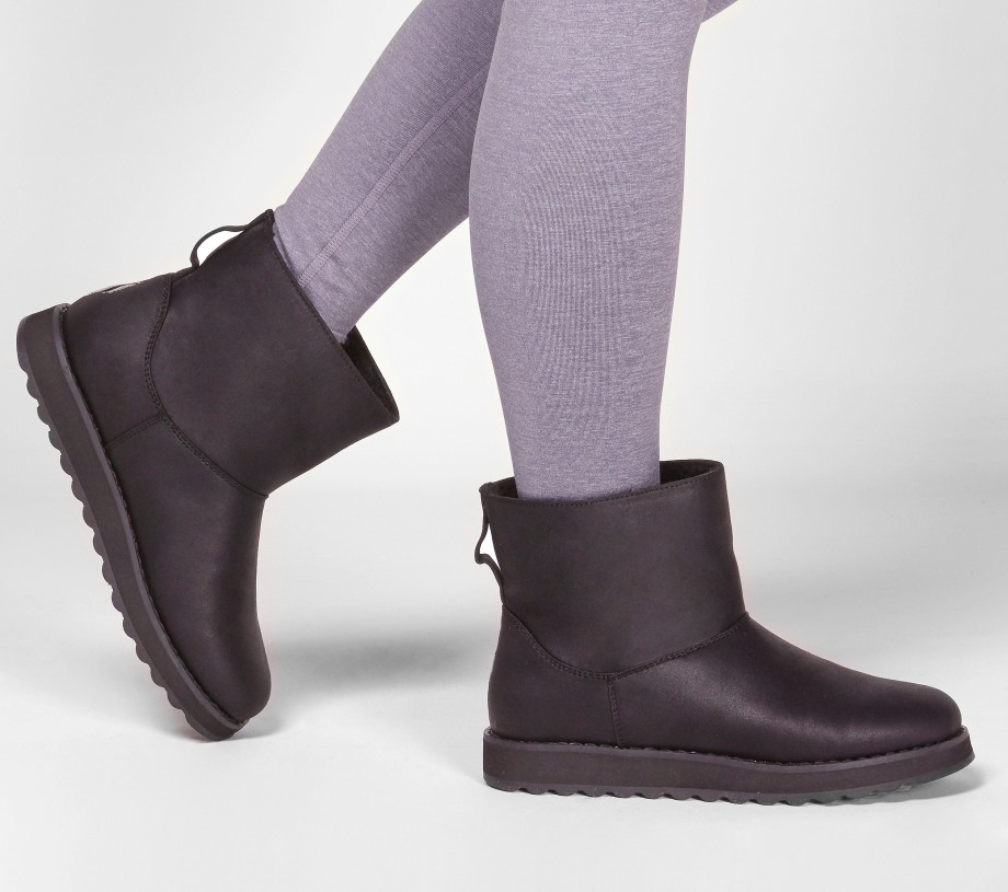 Keepsakes 2.0 Cloud Peak Skechers Black