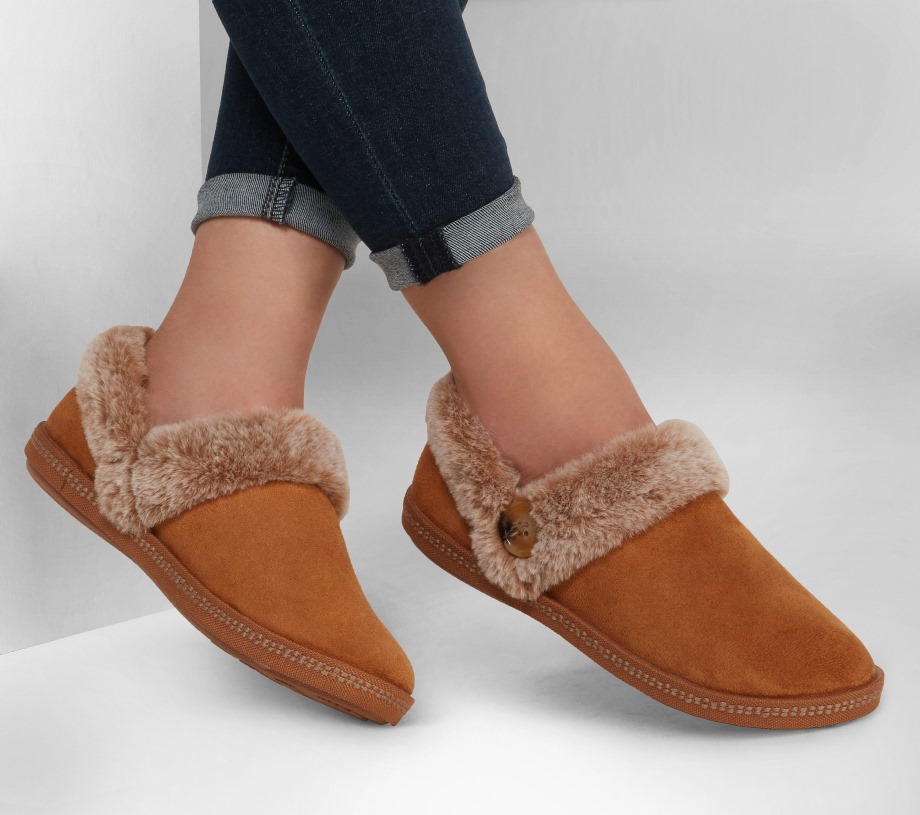 Skechers Cozy Campfire Fresh Toast Chestnut