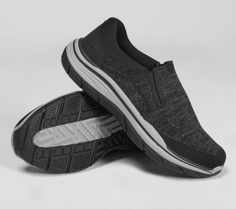 Skechers Relaxed Fit Expected 2.0 Arago Black
