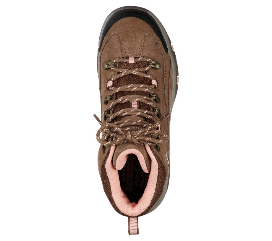 Relaxed Fit Trego Alpine Trail Brown Tan Skechers