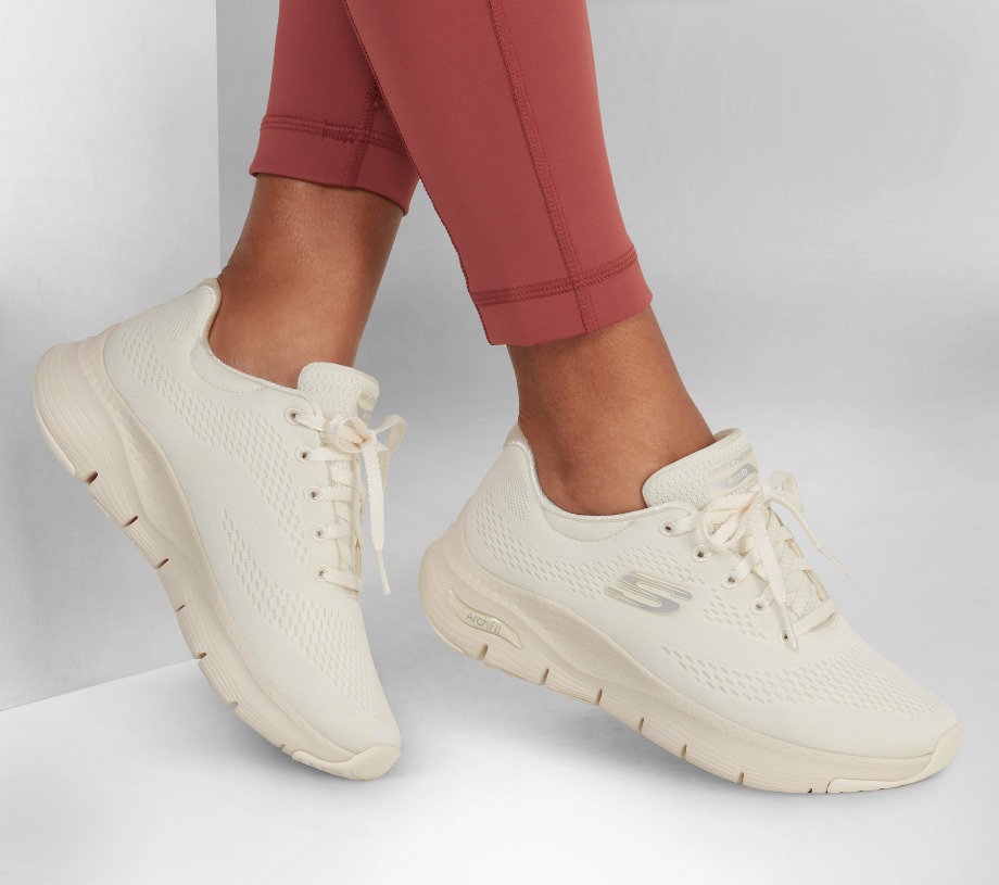 Arch Fit Big Appeal Off White Skechers