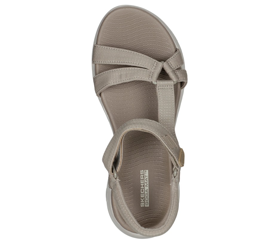 On the GO 600 Brilliancy Skechers Natural