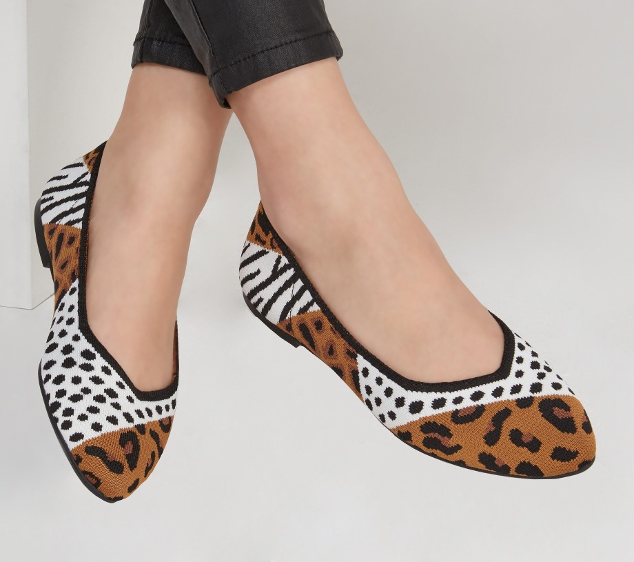 Cleo Party Animal Skechers Tan Black
