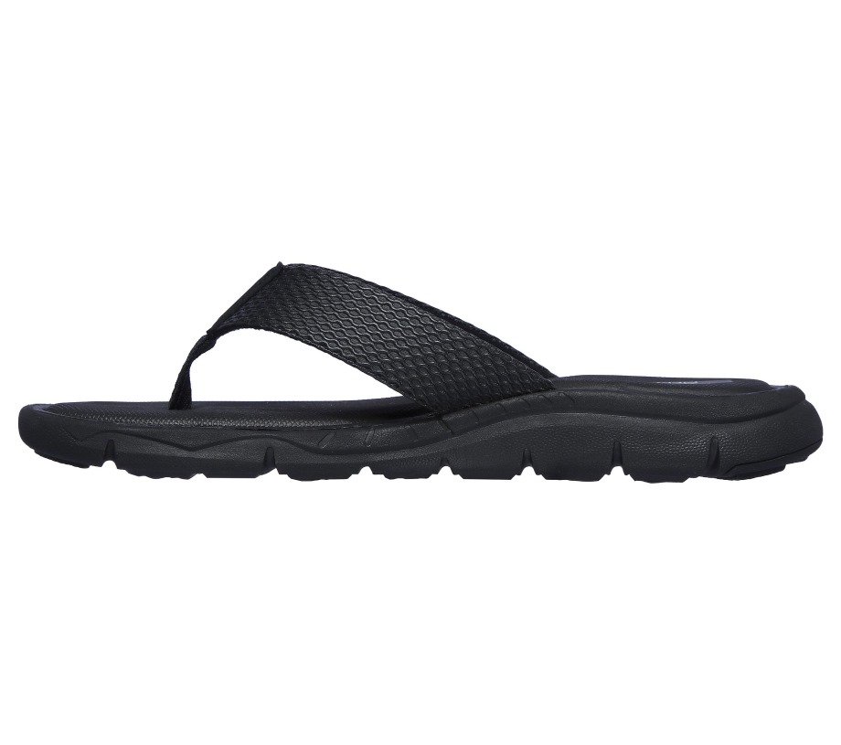 Relaxed Fit Crenesi Suwuk Skechers Black