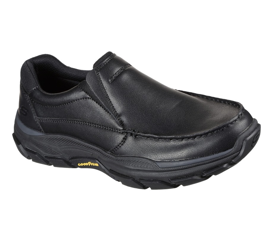 Relaxed Fit Respected Catel Black Skechers