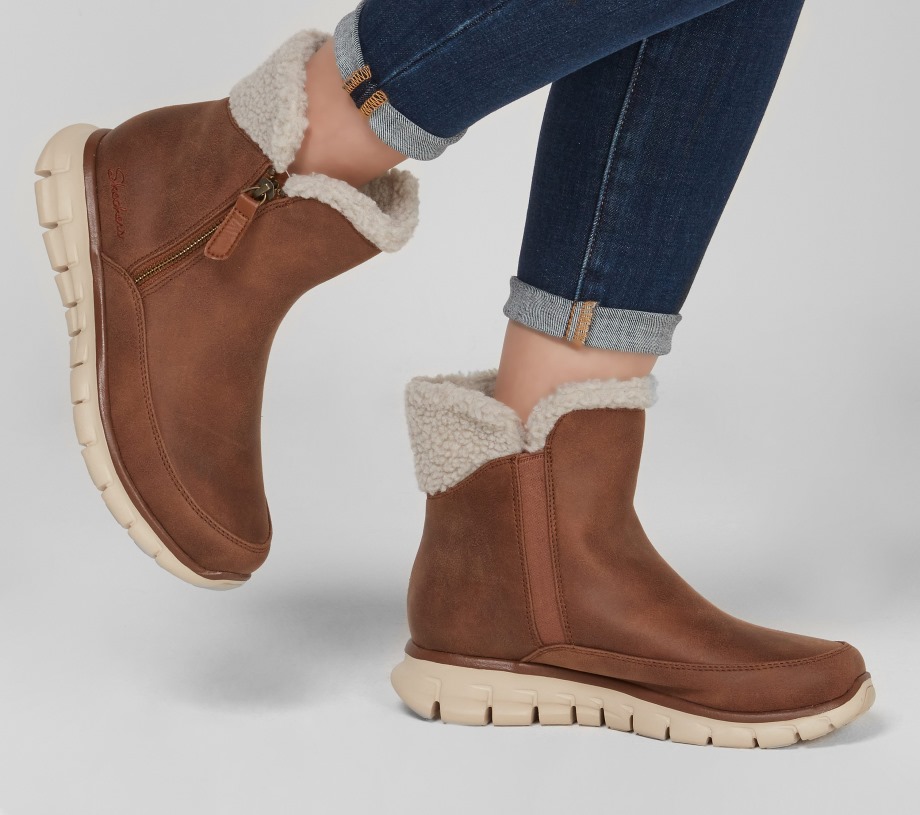 Synergy Collab Chestnut Skechers