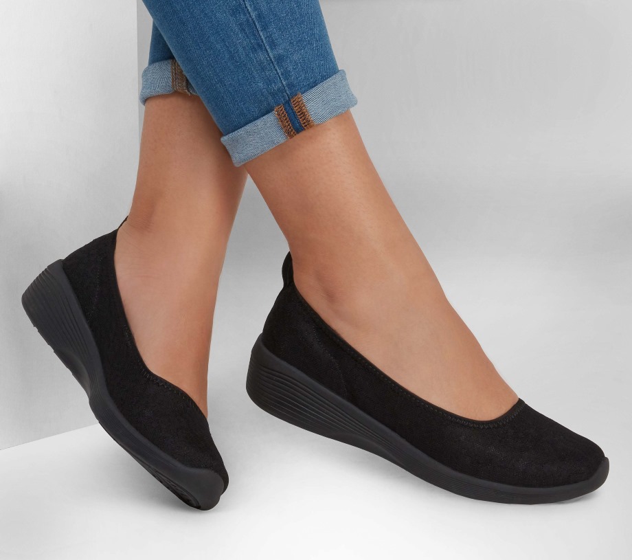 Arya Wild Insight Skechers Black