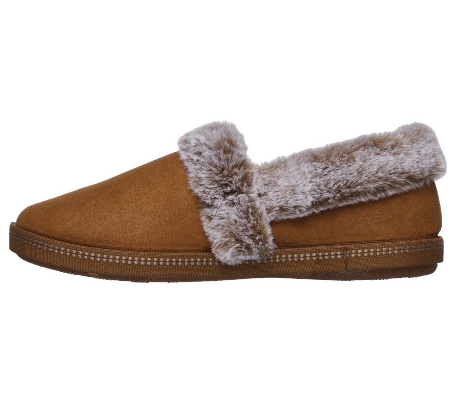 Cozy Campfire Team Toasty Skechers Chestnut